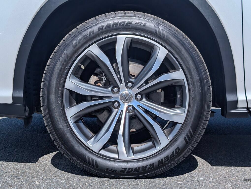 Used 2017 Lexus RX 450h AWD w/ Cold Weather Package image 36