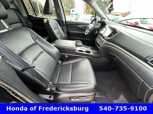 Certified 2025 Honda Ridgeline RTL image 40