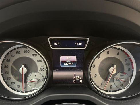 Used 2016 Mercedes-Benz GLA 250 image 50