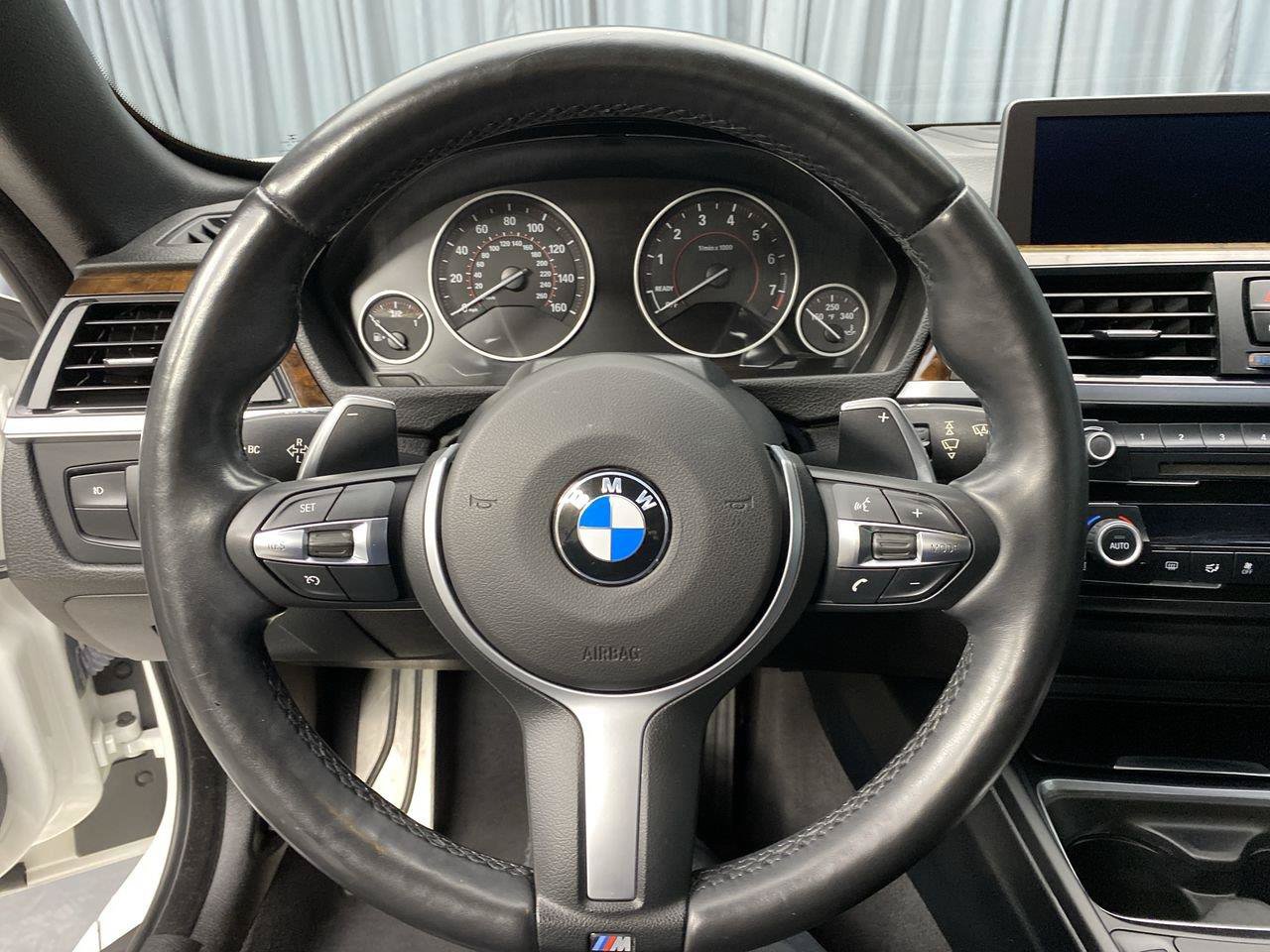 Used 2015 BMW 435i Convertible RWD image 17