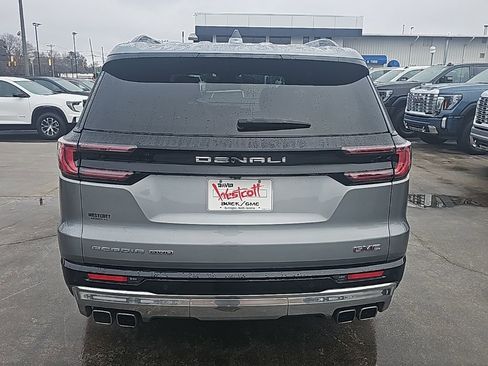 Certified 2024 GMC Acadia Denali w/ LPO, Floor Liner Package image 5