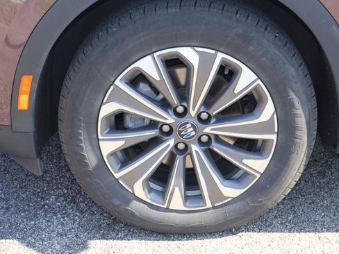 Used 2024 Buick Envision Preferred AWD/4WD image 5