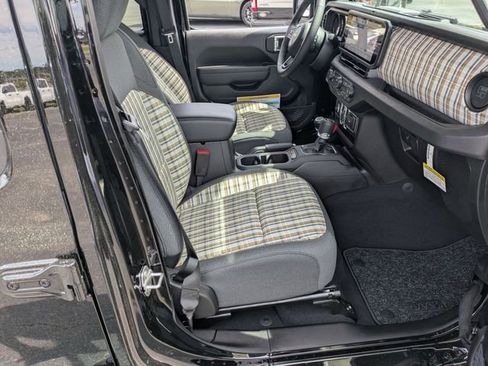 New 2026 Jeep Wrangler Unlimited Sport AWD/4WD image 30