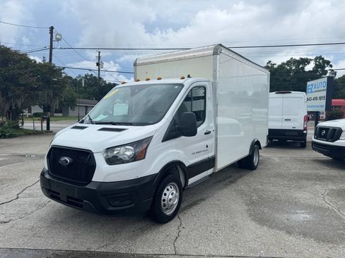 Used 2023 Ford Transit 350 DRW RWD image 6