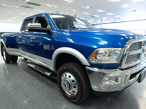 Used 2018 RAM 3500 Laramie AWD/4WD image 4