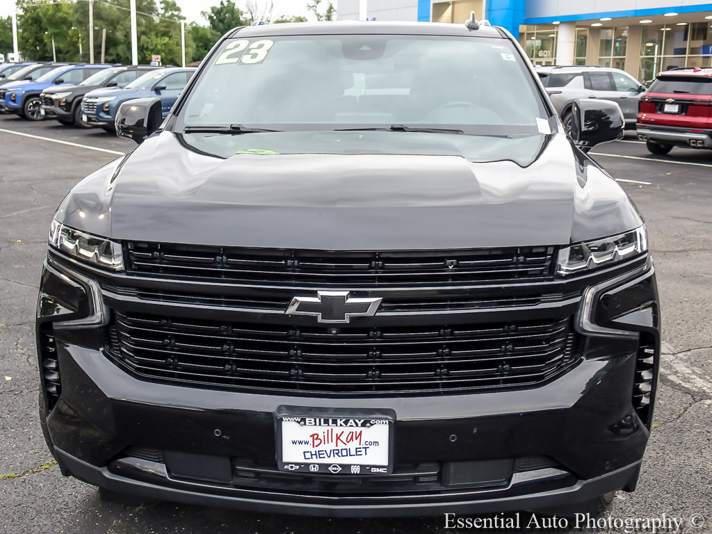 Used 2023 Chevrolet Suburban RST w/ Luxury Package AWD/4WD image 6