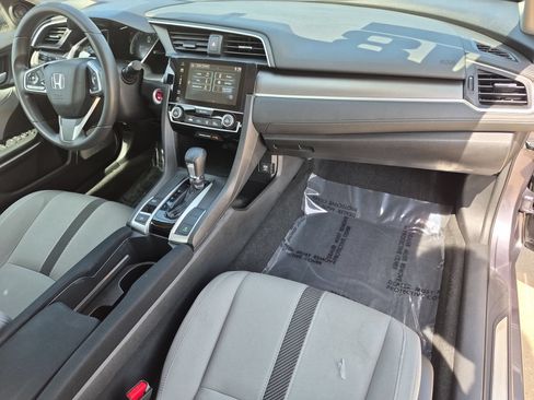 Used 2018 Honda Civic EX image 30