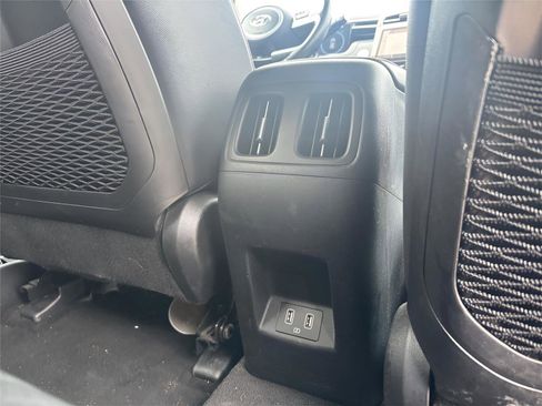 Used 2024 Hyundai Tucson Limited image 25