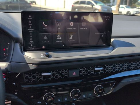 Used 2025 Honda Accord Sport image 19