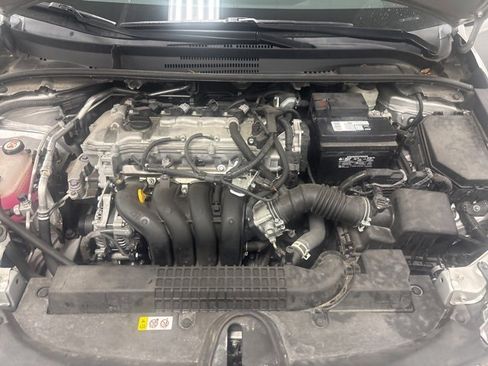 Certified 2021 Toyota Corolla LE image 24