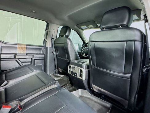 Used 2020 Ford F150 Lariat image 26