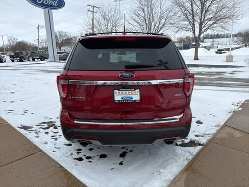 Used 2019 Ford Explorer Limited w/ Ford Safe & Smart Package image 6
