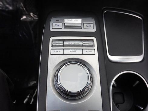 Used 2024 Genesis GV70 2.5T image 53