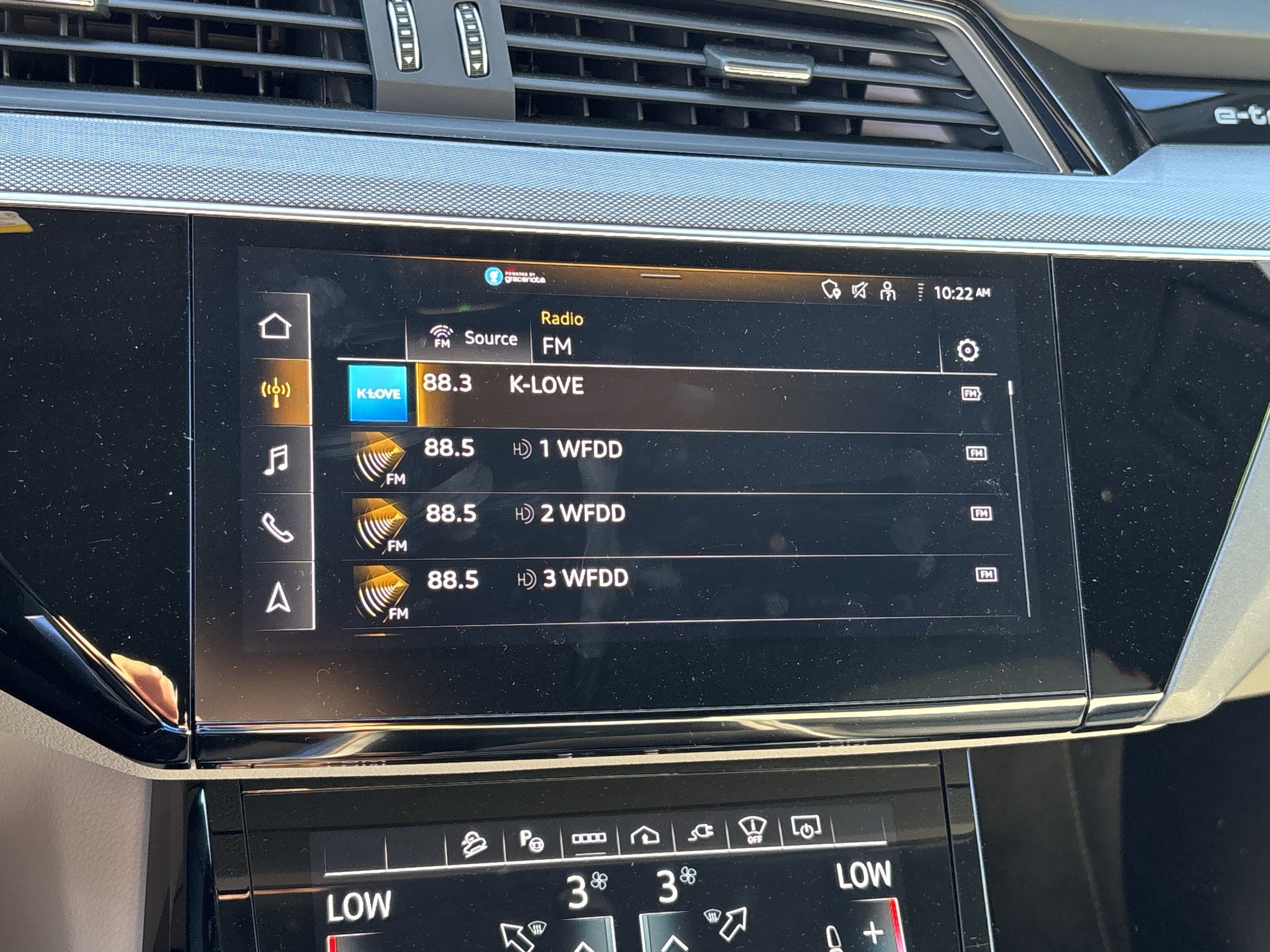 Used 2024 Audi Q8 e-tron Prestige w/ Prestige Package AWD/4WD image 27