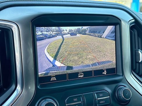 Certified 2022 Chevrolet Silverado 2500 LTZ w/ LTZ Convenience Package AWD/4WD image 13