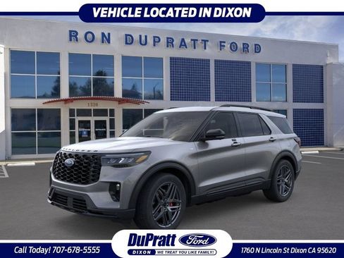 New 2026 Ford Explorer ST-Line w/ ST-Line Street Pack AWD/4WD image 1