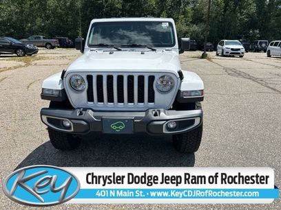 Used 2020 Jeep Gladiator Overland w/ Popular Equipment Package