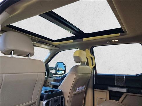 Used 2019 Ford F250 Lariat w/ Lariat Ultimate Package image 20