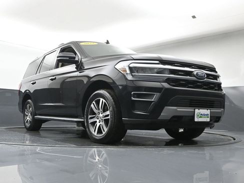 Used 2022 Ford Expedition Limited AWD/4WD image 23