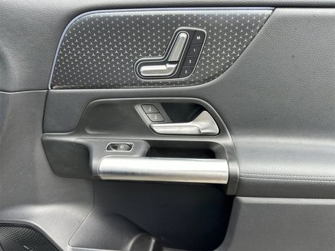 Certified 2025 Mercedes-Benz GLA 250 GLA 250 image 20