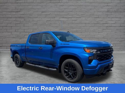Used 2022 Chevrolet Silverado 1500 Custom w/ LPO, Dark Essentials Package AWD/4WD image 8