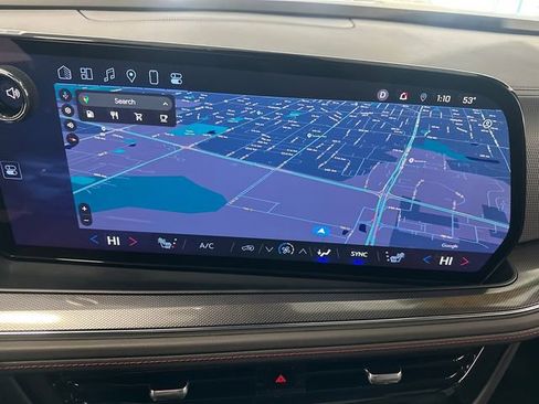 Used 2025 Chevrolet Suburban RST w/ Comfort Package image 20