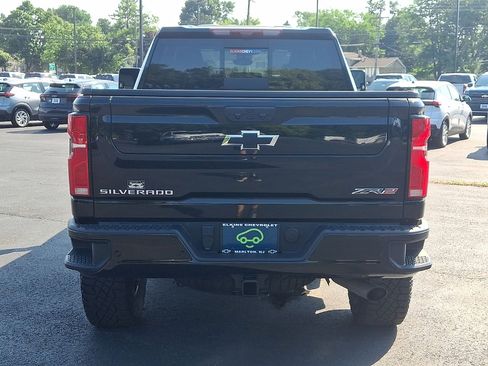 Certified 2024 Chevrolet Silverado 2500 ZR2 w/ Technology Package AWD/4WD image 23