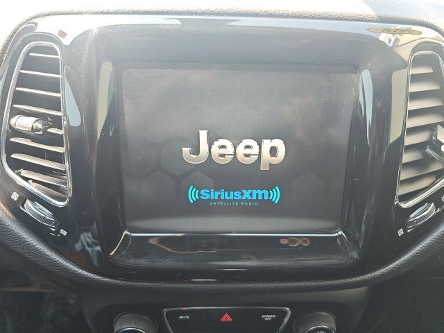 Used 2019 Jeep Compass Limited FWD image 14