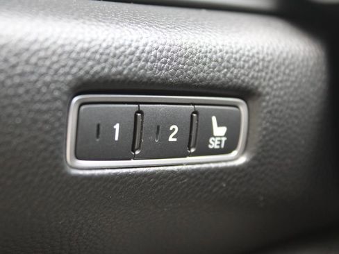 Used 2018 Honda Accord Touring image 28
