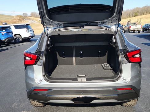 New 2026 Chevrolet Trax ACTIV w/ Driver Confidence Package FWD image 22