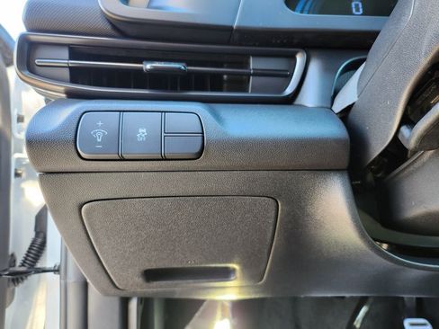 Certified 2026 Hyundai Elantra Sport image 28