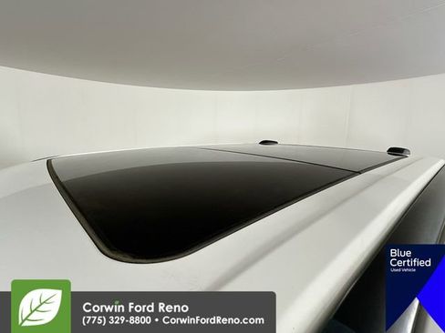 Certified 2022 Ford F350 Platinum AWD/4WD image 27