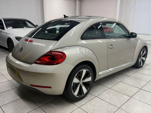 Used 2012 Volkswagen Beetle 2.5 FWD image 9