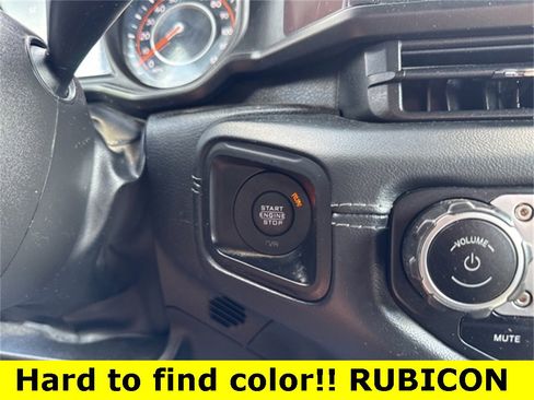 Used 2024 Jeep Wrangler Unlimited Rubicon image 16