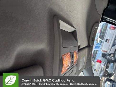 Used 2015 Nissan Frontier SV w/ SV Value Truck Package image 22