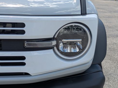 New 2026 Ford Bronco Heritage Edition AWD/4WD image 10