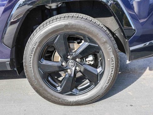 Certified 2020 Toyota RAV4 XSE image 32