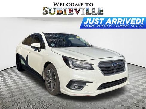Used 2018 Subaru Legacy 3.6R Limited image 1