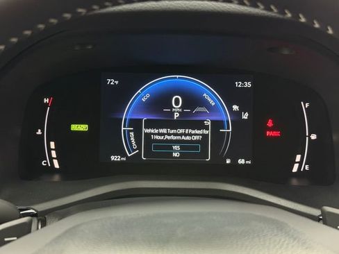 Used 2026 Toyota Camry SE w/ Multimedia Upgrade Package image 15