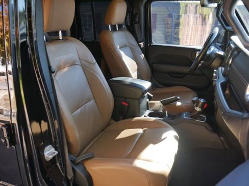 Used 2021 Jeep Wrangler Unlimited Rubicon 4xe w/ Steel Bumper Group image 33