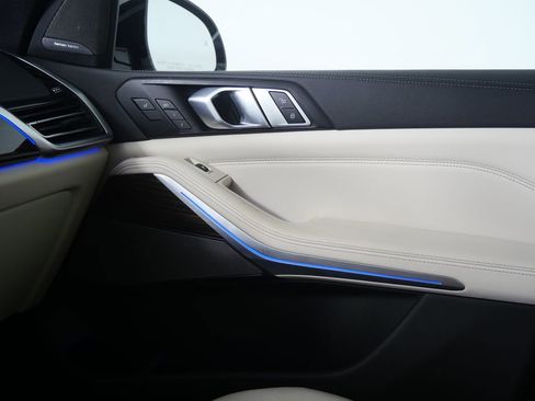 Certified 2023 BMW X5 sDrive40i w/ Executive Package image 26