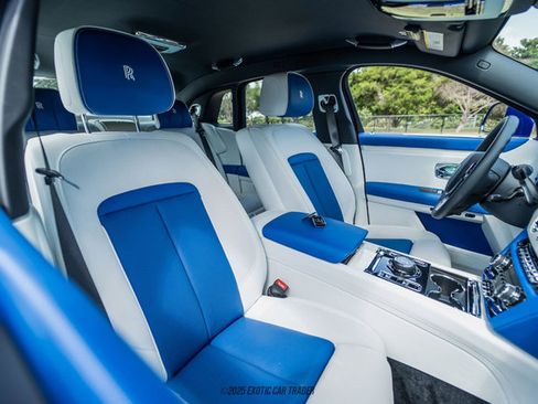 Used 2023 Rolls-Royce Ghost w/ Ghost Package image 30