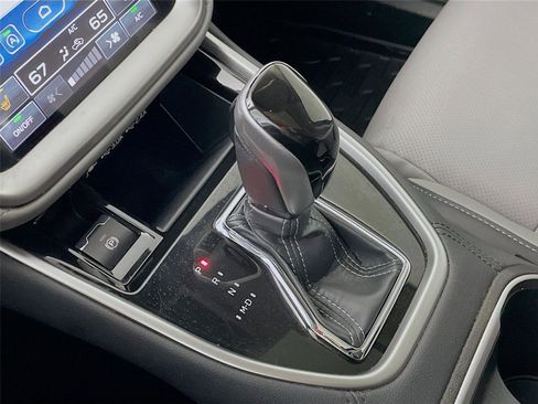 Used 2024 Subaru Outback Limited image 22