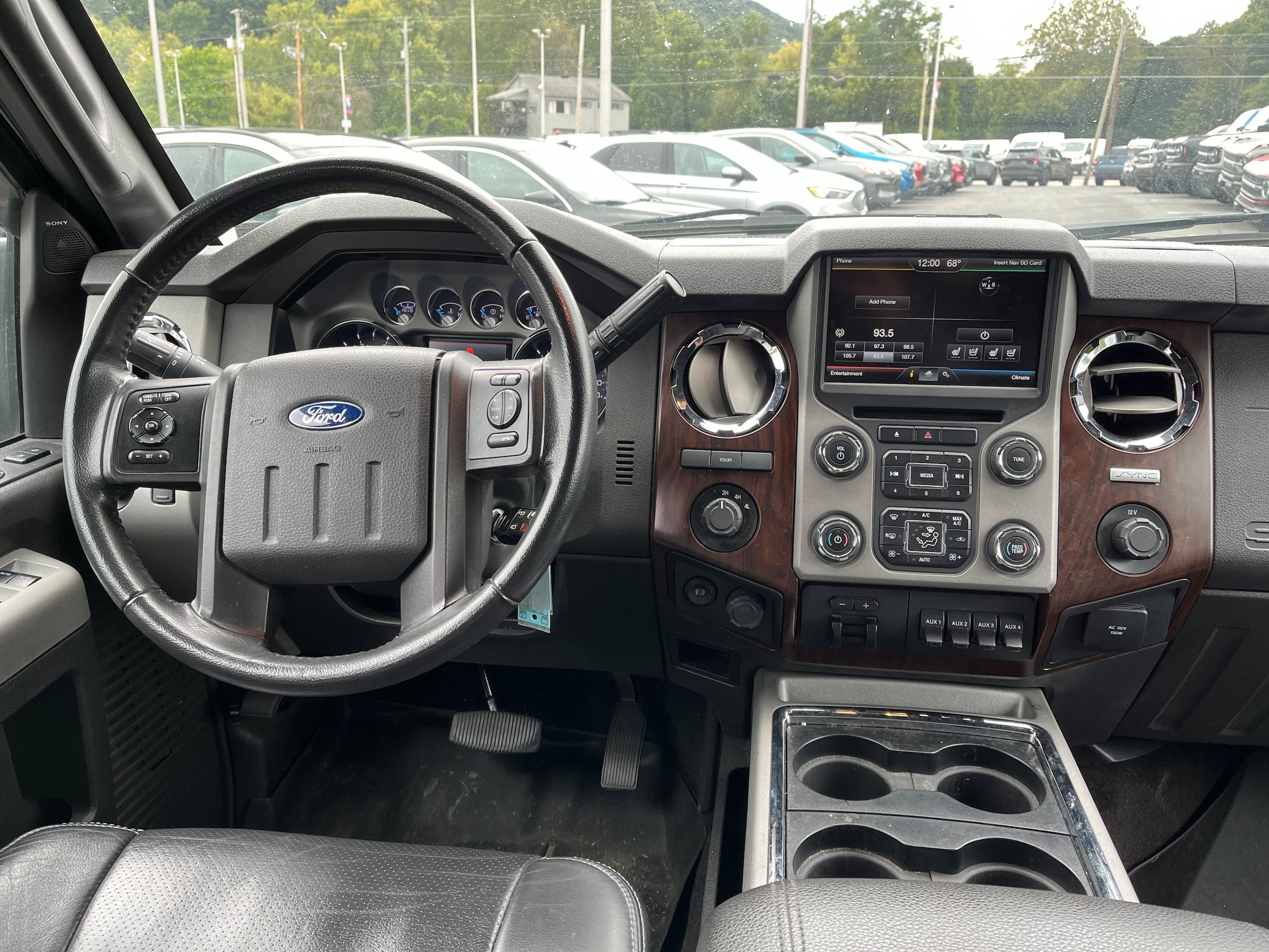 Used 2016 Ford F350 Lariat w/ Lariat Ultimate Package AWD/4WD image 16