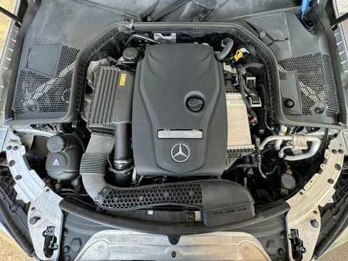 Used 2016 Mercedes-Benz C 300 Sedan image 14
