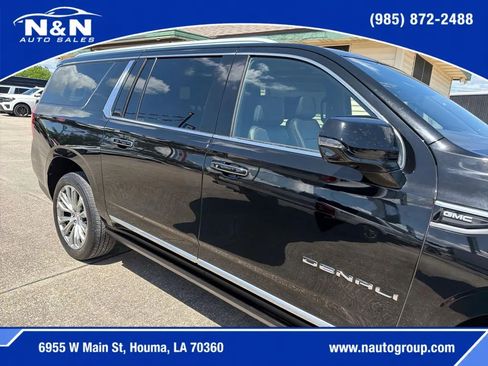 Used 2021 GMC Yukon XL Denali w/ Denali Premium Package RWD image 9