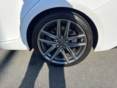 Used 2017 Lexus IS 300 AWD image 38