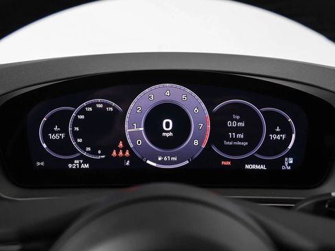 New 2025 Porsche Cayenne image 27