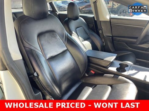 Used 2021 Tesla Model 3 Standard Range Plus image 2