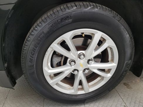 Used 2017 Chevrolet Equinox LT w/ Convenience Package FWD image 31